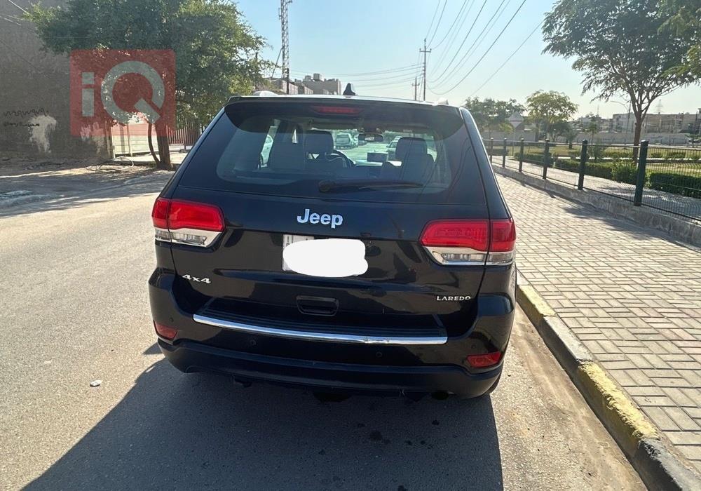 جيب جراند شيروكي